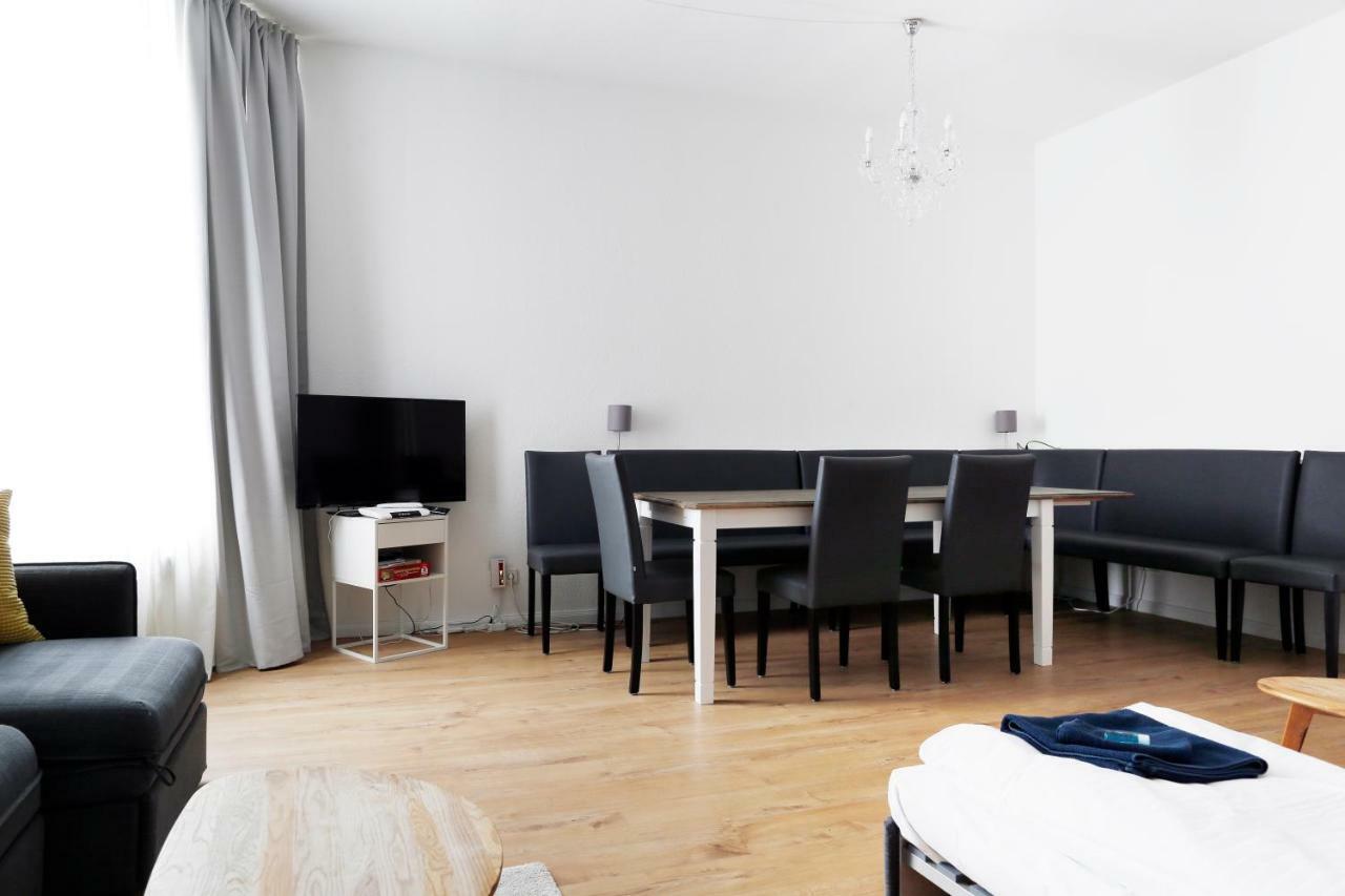 Greif By Rockchair L Superhost Status L 2 Bedrooms Boxspringbeds In Center - Cozy Family & Business Flair Welcomes You! * Berlín